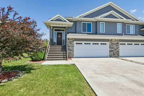 710 Brook Ridge Ave, North Liberty, IA 52317