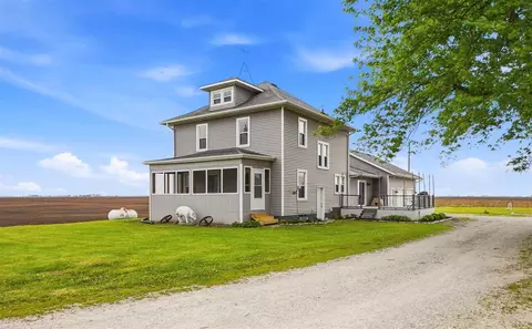 1255 180th St, Keota, IA 52248