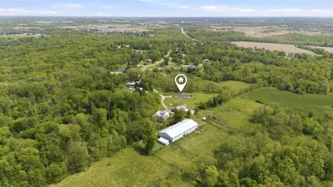 View/Area - 10611 Hawks Haven Rd, Cedar Rapids, IA 52411 photo 5 of 5