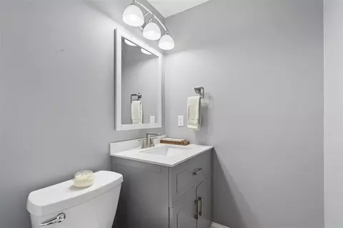 Bath - 10611 Hawks Haven Rd, Cedar Rapids, IA 52411 photo 1 of 4