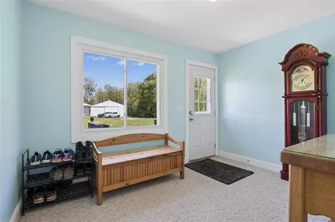 Entry Way - 10611 Hawks Haven Rd, Cedar Rapids, IA 52411 photo 1 of 1