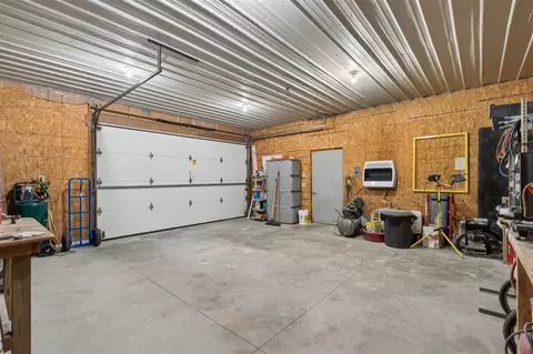 Other - 10611 Hawks Haven Rd, Cedar Rapids, IA 52411 photo 17 of 25