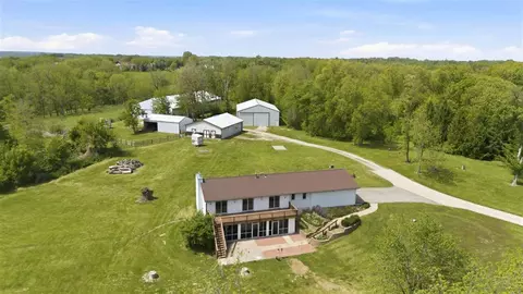 Other - 10611 Hawks Haven Rd, Cedar Rapids, IA 52411 photo 2 of 25