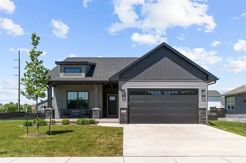 1712 Sherman Dr, Iowa City, IA 52240
