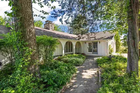 4318 Turkey Creek Rd NE, Iowa City, IA 52240