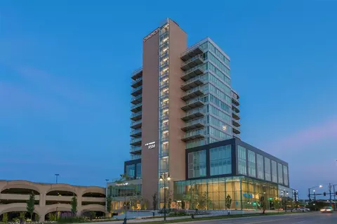 404 E College St, Iowa City, IA 52240