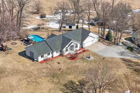 2963 170th St, South Amana, IA 52334