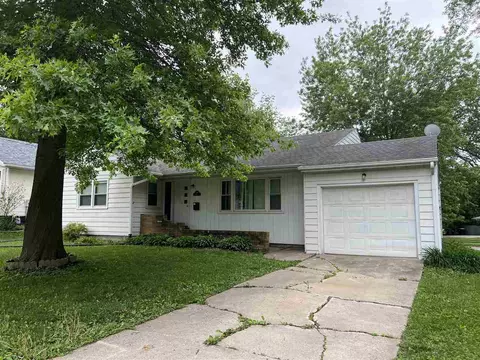 1707 Wilson, Iowa City, IA 52245