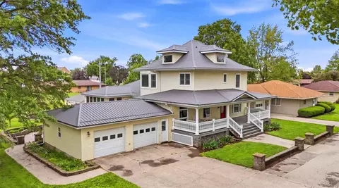 106 N Chesney St, Keota, IA 52248