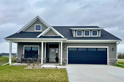 1200 Roosevelt Cir, North Liberty, IA 52317