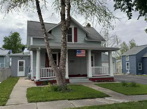 1340 8th St, Marion, IA 52302