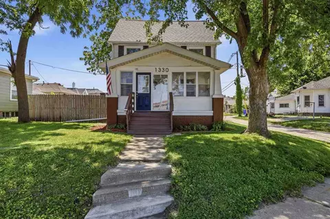1330 C St SW, Cedar Rapids, IA 52404