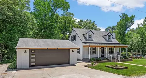 1388 Hickory Hollow Rd NE, Solon, IA 52333