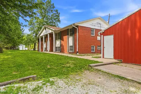 327 Ash St, Columbus Junction, IA 52738