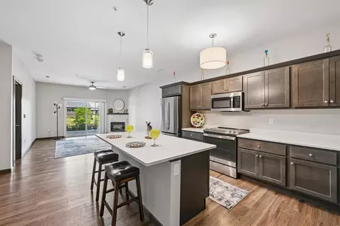 2871 Spring Rose Cir, Coralville, IA 52241