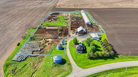 2762 F52 Trl, Parnell, IA 52325