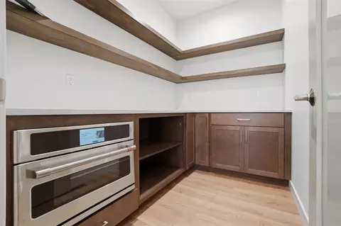 Other - 802 Crestview Dr, Solon, IA 52333 photo 1 of 10