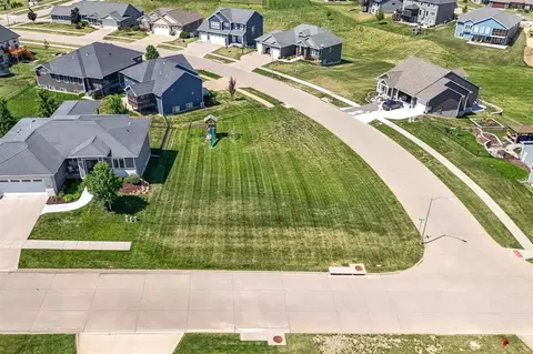 4152 Barbaro Ave, Iowacity, IA 52240