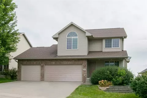 752 Tipperary Rd, Iowa City, IA 52246