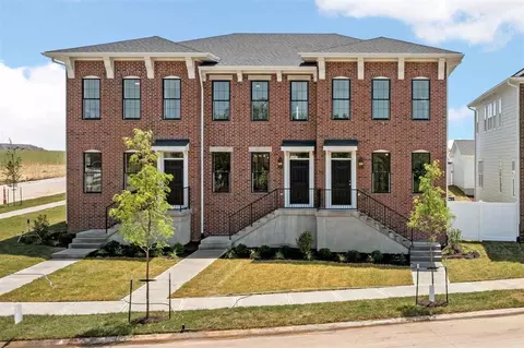 3006 Tommy Ln, Coralville, IA 52241