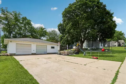 Exterior - 180 E 3rd St, Riverside, IA 52327 photo 3 of 6