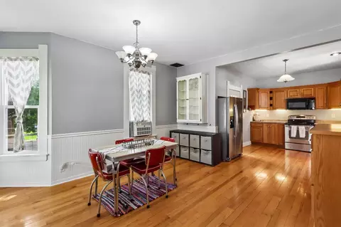 Dining - 180 E 3rd St, Riverside, IA 52327 photo 1 of 3