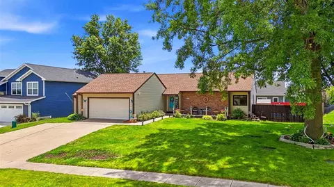 398 Sierra Trce, Coralville, IA 52241
