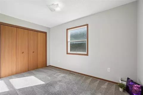 Bedroom - 1510 North Dr, Ely, IA 52227 photo 1 of 6