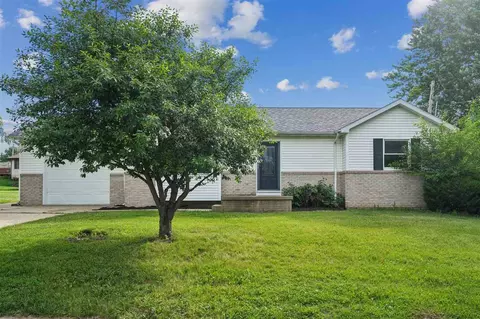 1510 North Dr, Ely, IA 52227