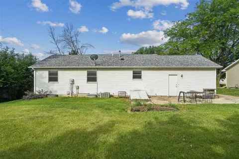 Exterior - 1510 North Dr, Ely, IA 52227 photo 4 of 4