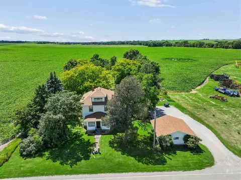 1801 G Ave, Ladora, IA 52251