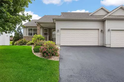 6341 Quail Ridge Dr SW, Cedar Rapids, IA 52404