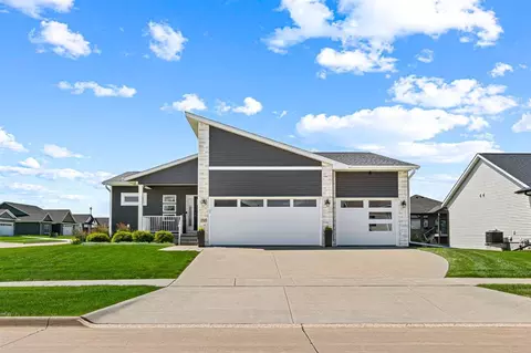 1515 Franklin St, North Liberty, IA 52317