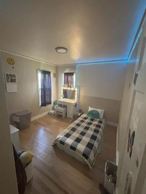 Bedroom - 2025 E Avenue NE, Cedar Rapids, IA 52402 photo 1 of 3
