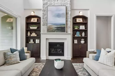 Living - 405 Macbride Trl, Solon, IA 52333 photo 3 of 6