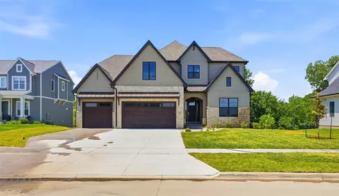 Exterior - 405 Macbride Trl, Solon, IA 52333 photo 11 of 11