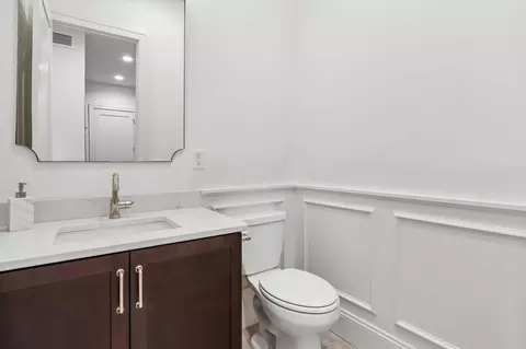 Bath - 405 Macbride Trl, Solon, IA 52333 photo 1 of 9