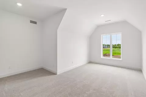 Bedroom - 405 Macbride Trl, Solon, IA 52333 photo 3 of 10