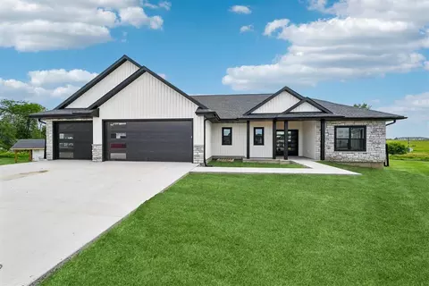 4832 Steel Ct, Marion, IA 52302