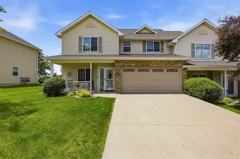 1459 Burr Dr, North Liberty, IA 52317