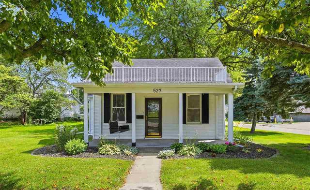 527 W 2nd, Washington, IA 52353