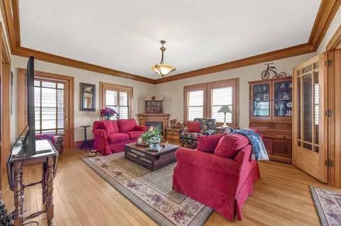 Living - 6453 31st Ave, Shellsburg, IA 52332 photo 1 of 4