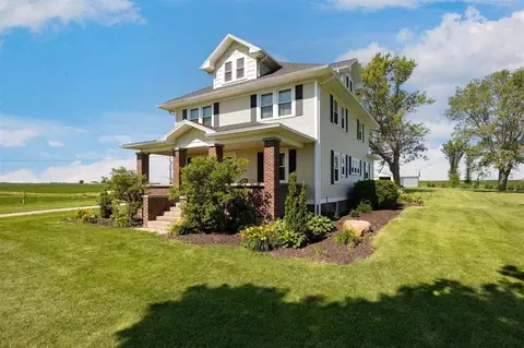 Exterior - 6453 31st Ave, Shellsburg, IA 52332 photo 3 of 4
