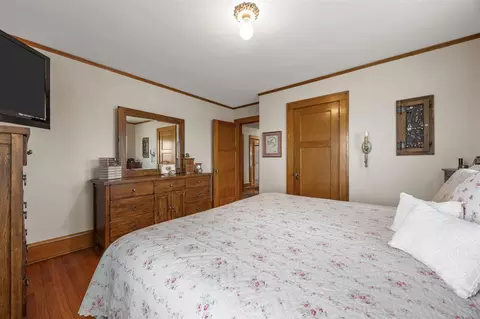 Bedroom - 6453 31st Ave, Shellsburg, IA 52332 photo 4 of 10