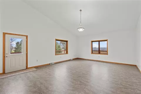 Living - 101 E 13th St, Sumner, IA 50674 photo 8 of 9