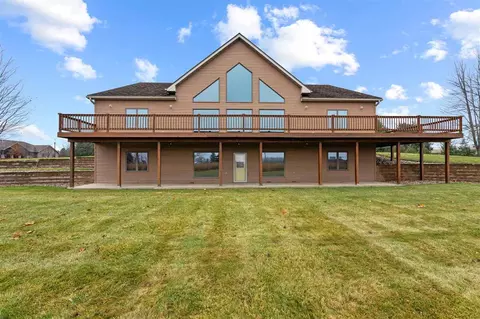 Exterior - 101 E 13th St, Sumner, IA 50674 photo 9 of 10