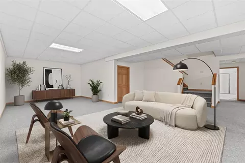 Living - 101 E 13th St, Sumner, IA 50674 photo 2 of 9