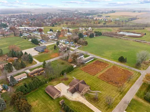 View/Area - 101 E 13th St, Sumner, IA 50674 photo 9 of 11