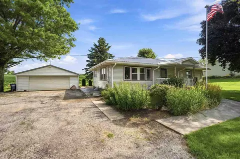 703 E State, Williamsburg, IA 52361