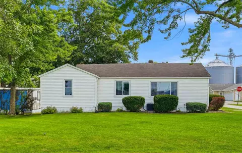 207 W Cummings, Wayland, IA 52654